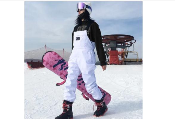 滑雪的裝備都有哪些？滑雪時怎么做好防曬？